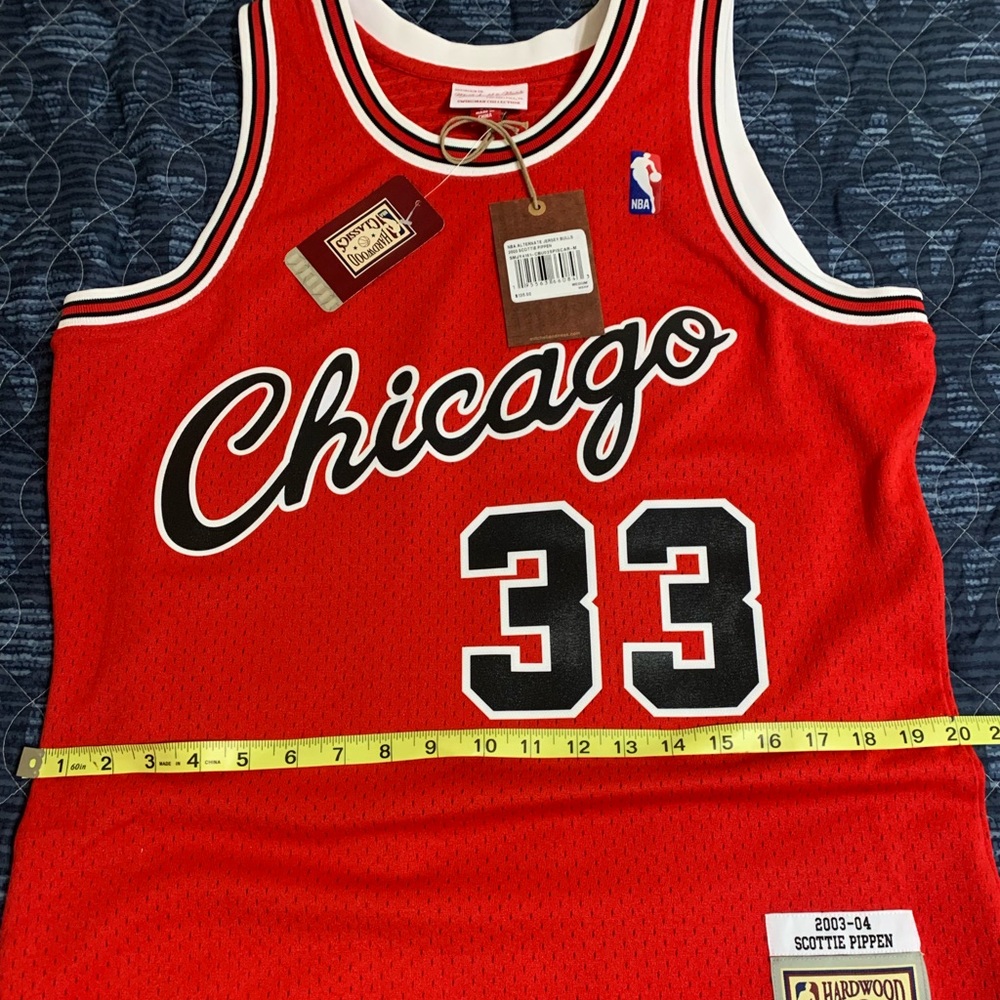 Mitchell & Ness scottie pippen jersey